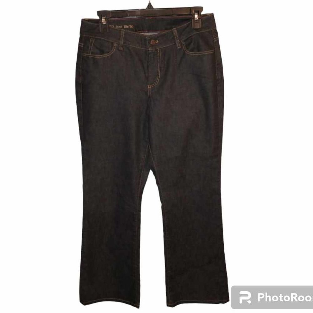 Talbots Women's Curvy Boot 10p / 30 jeans Dark Wash denim W-313